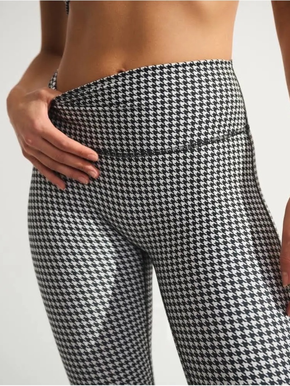 Abercrombie sculptLUX 7/8-Length Houndstooth Leggings